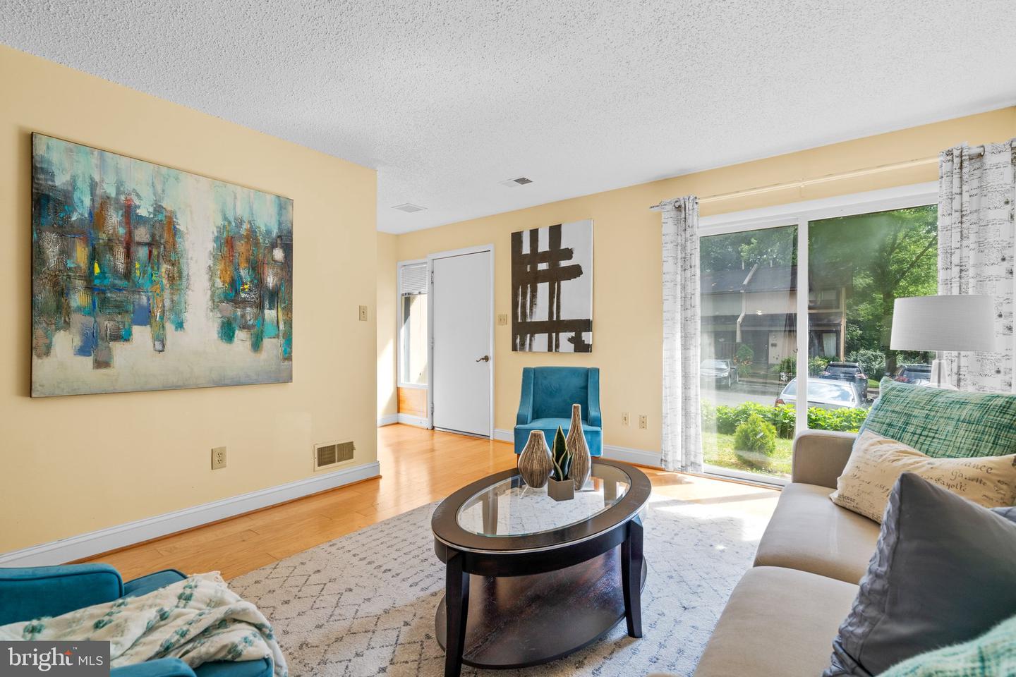12130 CAPTIVA CT, RESTON, Virginia 20191, 2 Bedrooms Bedrooms, ,2 BathroomsBathrooms,Residential,For sale,12130 CAPTIVA CT,VAFX2247746 MLS # VAFX2247746