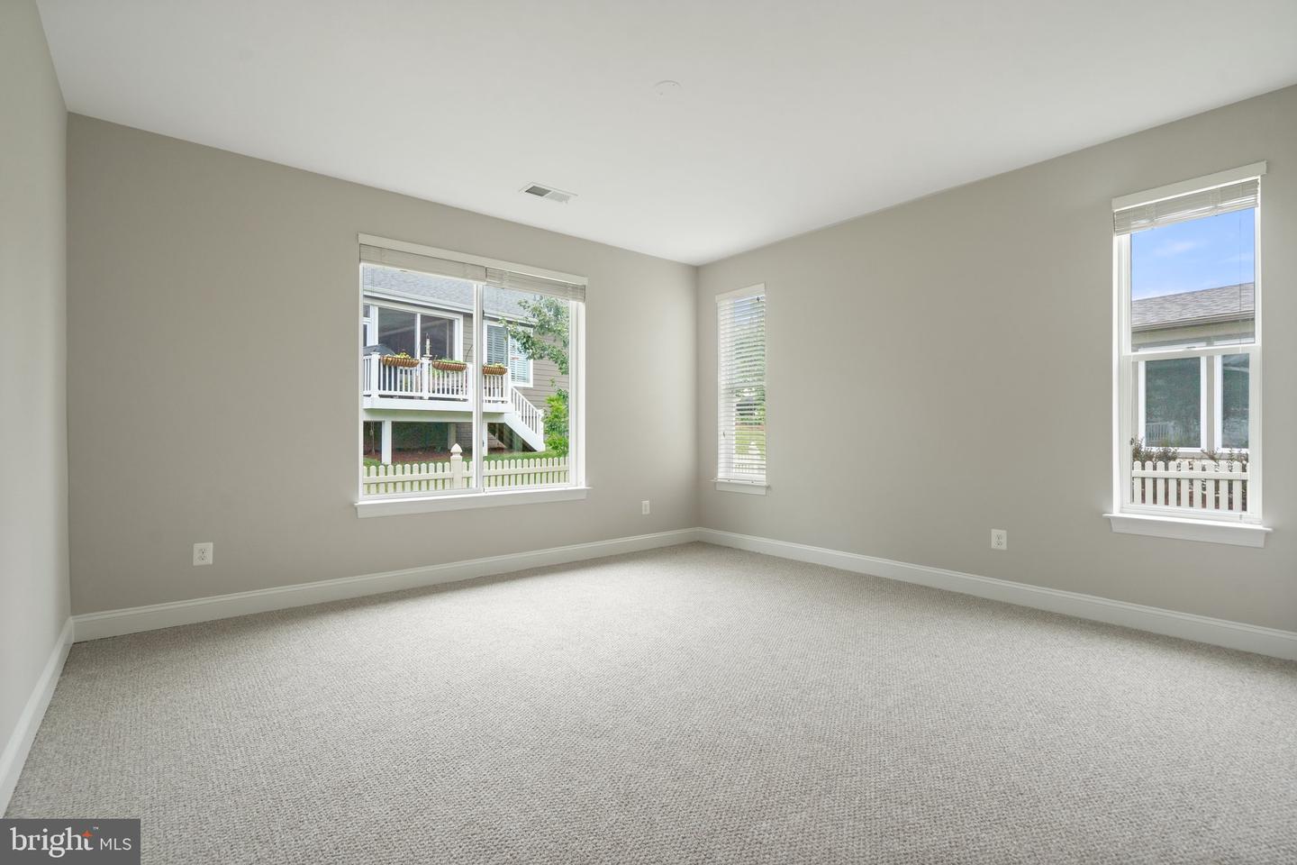 116 GROSBEAK CT, LAKE FREDERICK, Virginia 22630, 2 Bedrooms Bedrooms, ,2 BathroomsBathrooms,Residential,For sale,116 GROSBEAK CT,VAFV2034964 MLS # VAFV2034964