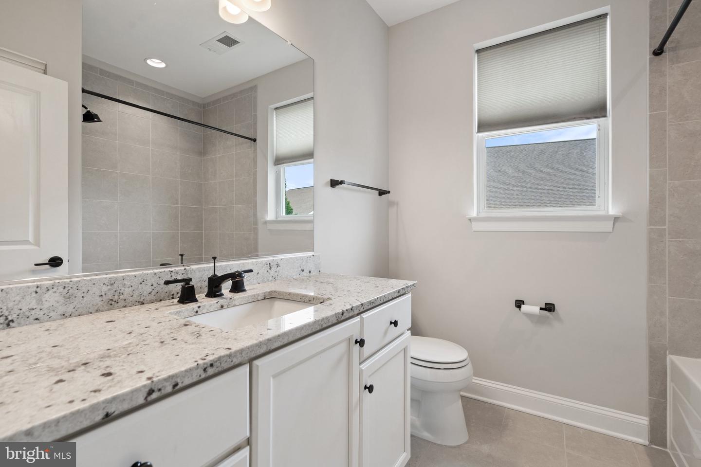 116 GROSBEAK CT, LAKE FREDERICK, Virginia 22630, 2 Bedrooms Bedrooms, ,2 BathroomsBathrooms,Residential,For sale,116 GROSBEAK CT,VAFV2034964 MLS # VAFV2034964