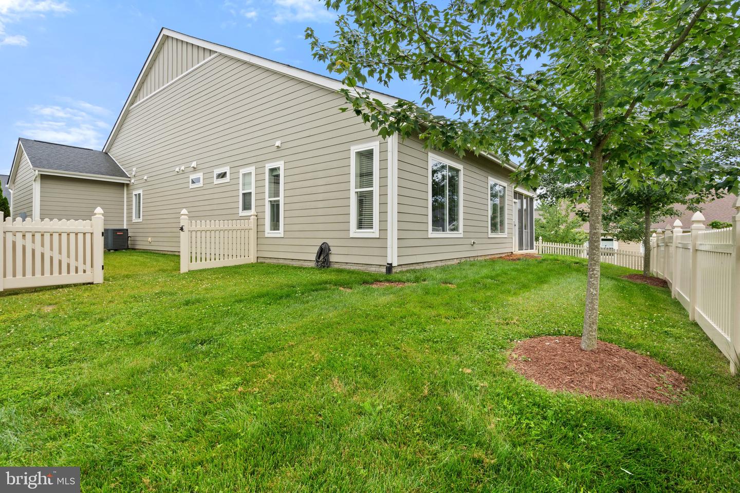 116 GROSBEAK CT, LAKE FREDERICK, Virginia 22630, 2 Bedrooms Bedrooms, ,2 BathroomsBathrooms,Residential,For sale,116 GROSBEAK CT,VAFV2034964 MLS # VAFV2034964