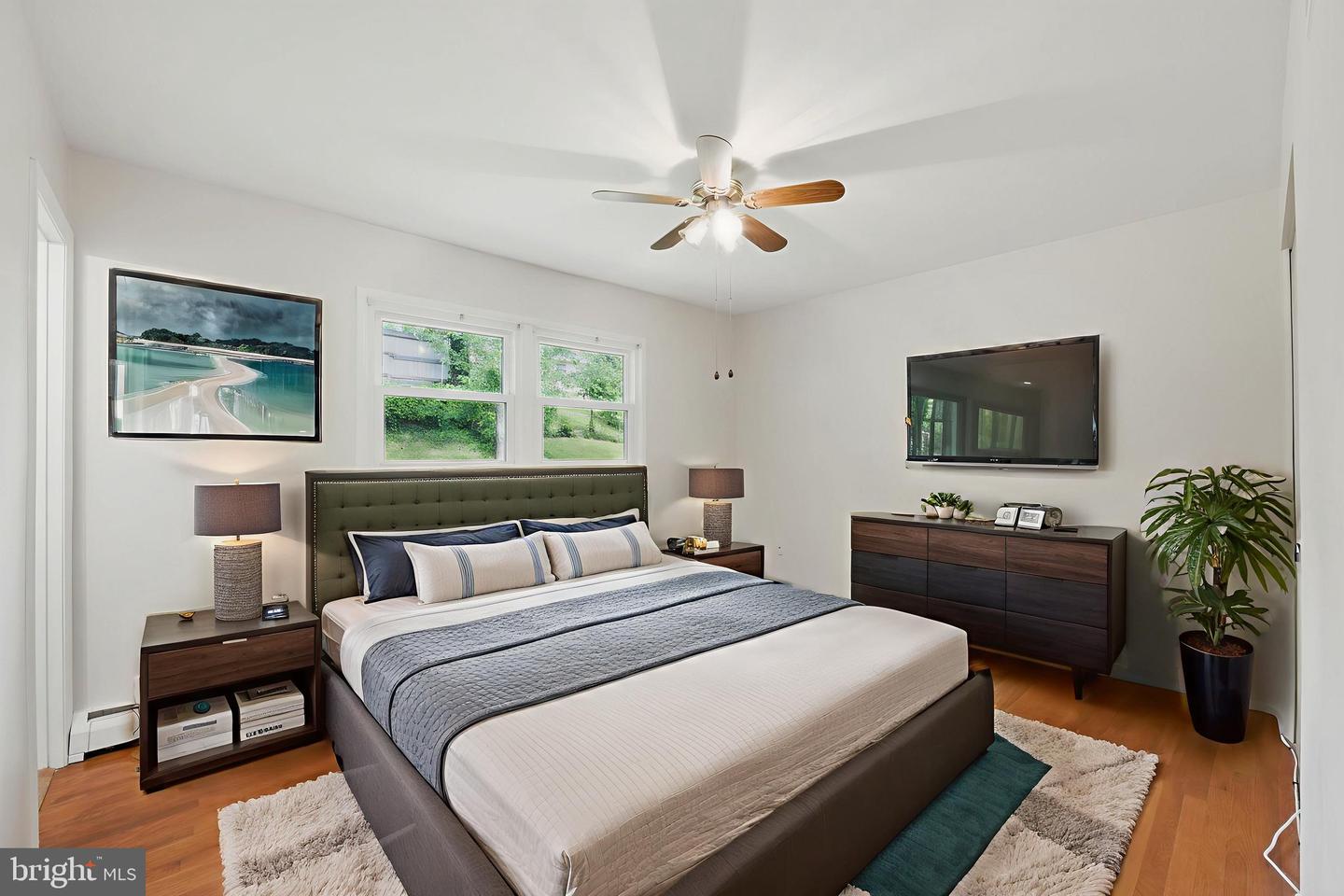 13626 KINGSMAN RD, WOODBRIDGE, Virginia 22193, 4 Bedrooms Bedrooms, ,2 BathroomsBathrooms,Residential,For sale,13626 KINGSMAN RD,VAPW2097268 MLS # VAPW2097268
