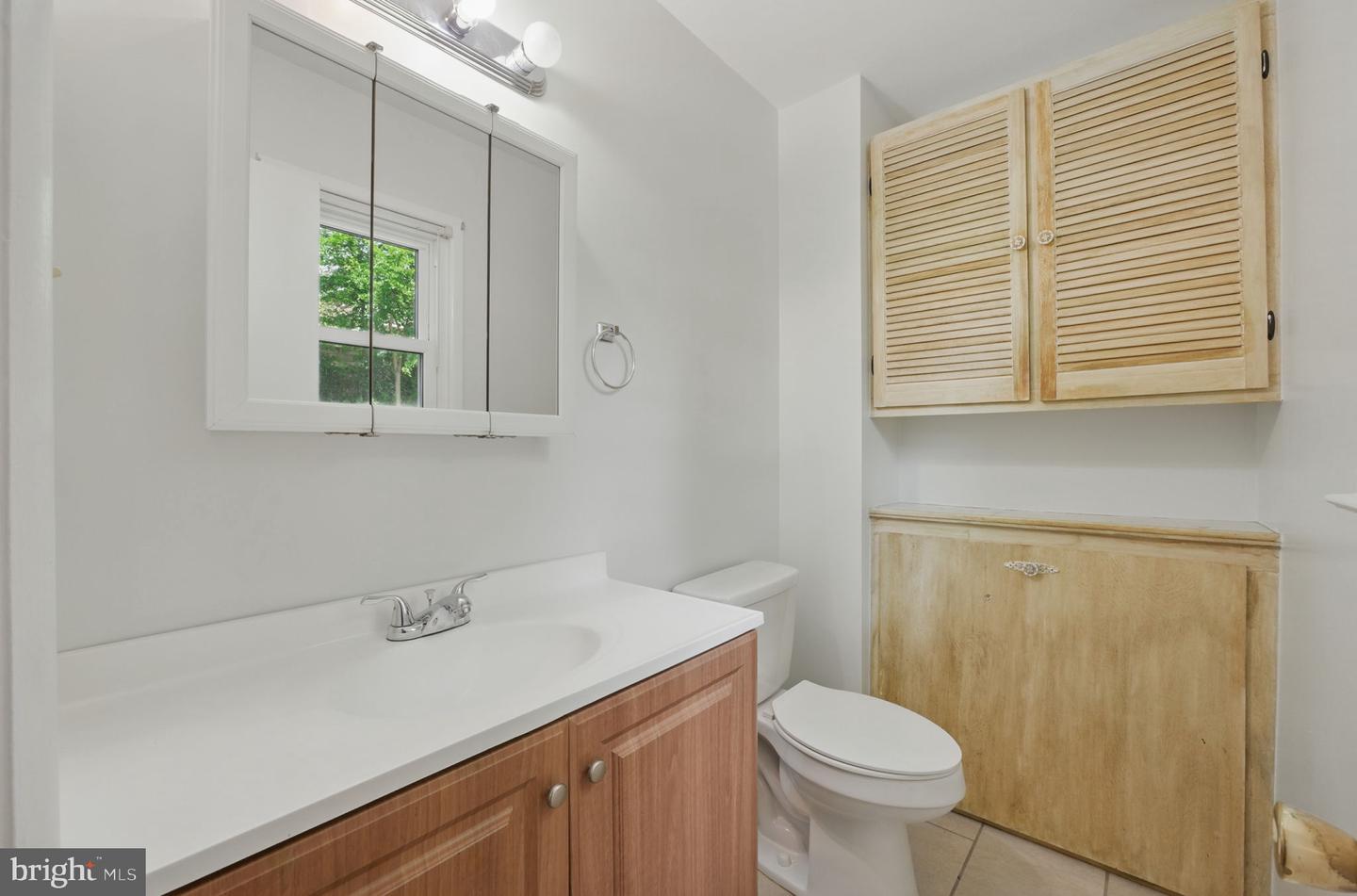 13626 KINGSMAN RD, WOODBRIDGE, Virginia 22193, 4 Bedrooms Bedrooms, ,2 BathroomsBathrooms,Residential,For sale,13626 KINGSMAN RD,VAPW2097268 MLS # VAPW2097268
