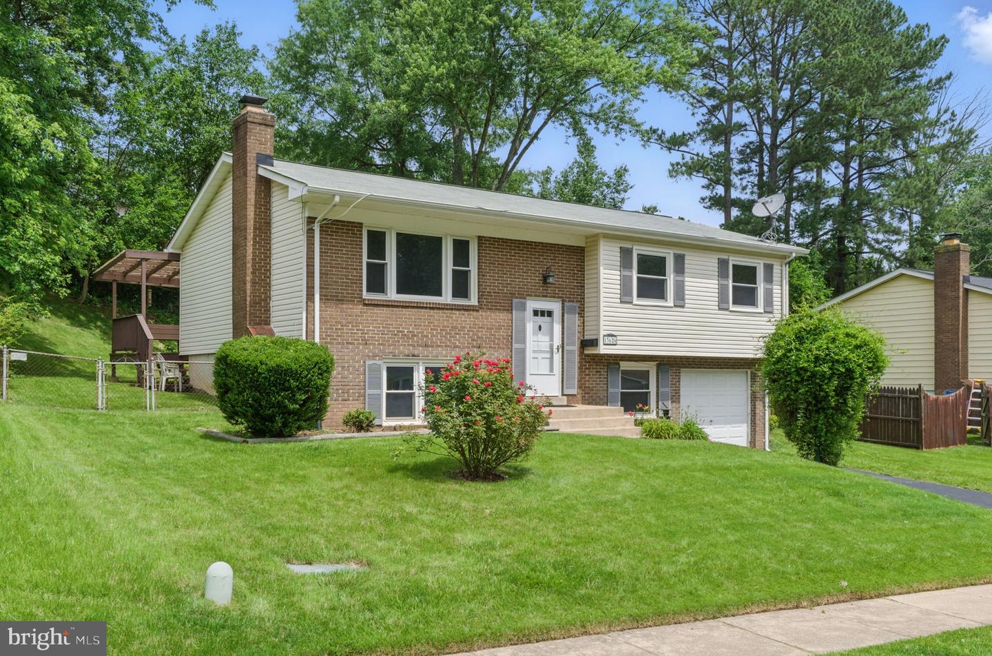 13626 KINGSMAN RD, WOODBRIDGE, Virginia 22193, 4 Bedrooms Bedrooms, ,2 BathroomsBathrooms,Residential,For sale,13626 KINGSMAN RD,VAPW2097268 MLS # VAPW2097268