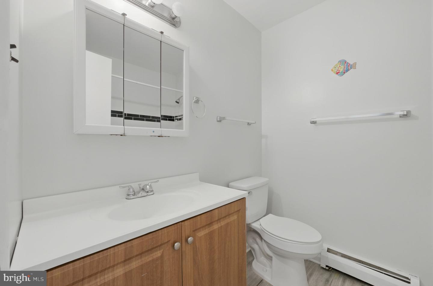 13626 KINGSMAN RD, WOODBRIDGE, Virginia 22193, 4 Bedrooms Bedrooms, ,2 BathroomsBathrooms,Residential,For sale,13626 KINGSMAN RD,VAPW2097268 MLS # VAPW2097268