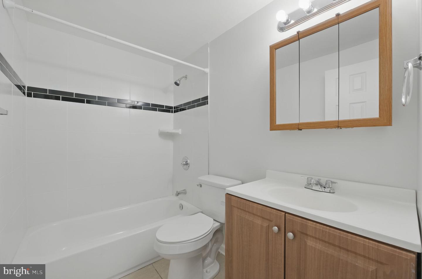 13626 KINGSMAN RD, WOODBRIDGE, Virginia 22193, 4 Bedrooms Bedrooms, ,2 BathroomsBathrooms,Residential,For sale,13626 KINGSMAN RD,VAPW2097268 MLS # VAPW2097268