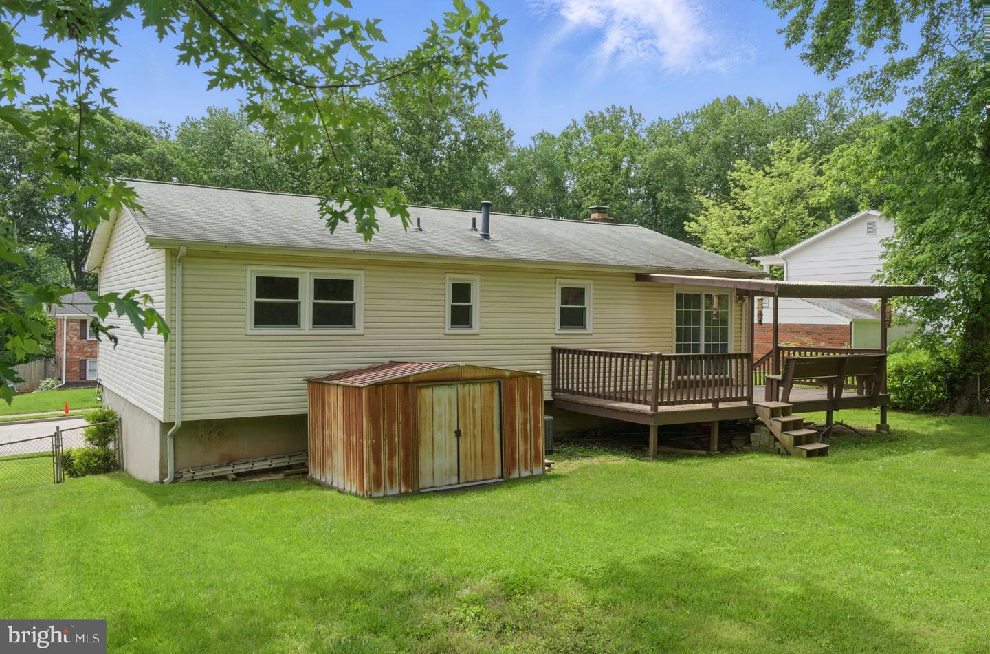 13626 KINGSMAN RD, WOODBRIDGE, Virginia 22193, 4 Bedrooms Bedrooms, ,2 BathroomsBathrooms,Residential,For sale,13626 KINGSMAN RD,VAPW2097268 MLS # VAPW2097268
