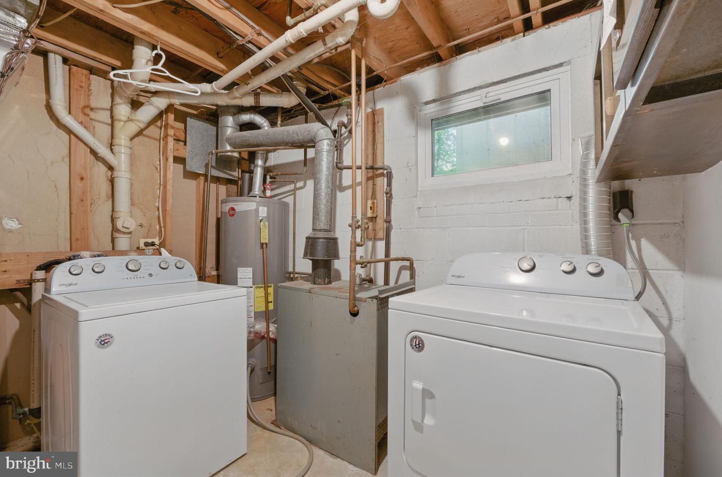 13626 KINGSMAN RD, WOODBRIDGE, Virginia 22193, 4 Bedrooms Bedrooms, ,2 BathroomsBathrooms,Residential,For sale,13626 KINGSMAN RD,VAPW2097268 MLS # VAPW2097268