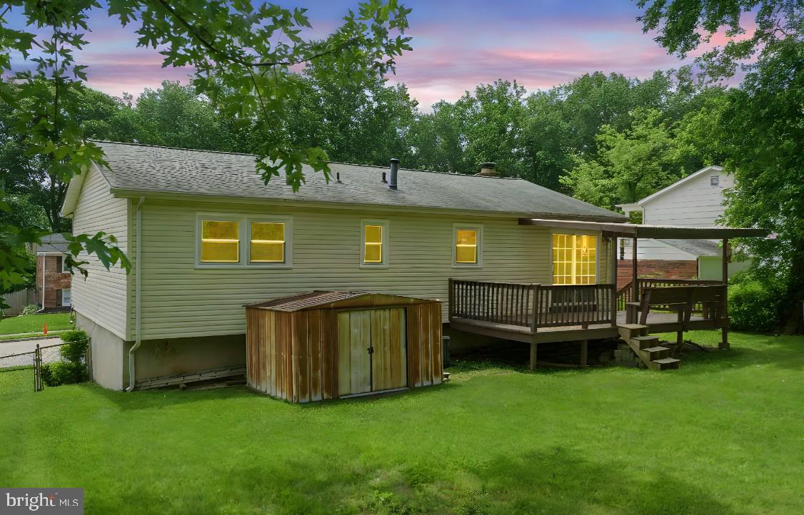 13626 KINGSMAN RD, WOODBRIDGE, Virginia 22193, 4 Bedrooms Bedrooms, ,2 BathroomsBathrooms,Residential,For sale,13626 KINGSMAN RD,VAPW2097268 MLS # VAPW2097268