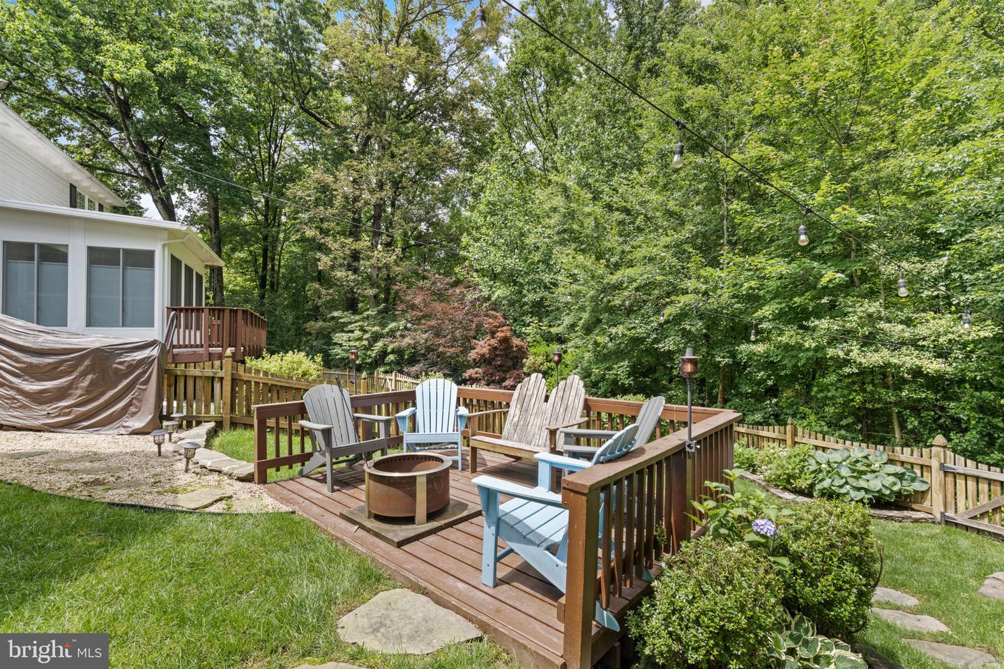 10034 PARK WOODS LN, BURKE, Virginia 22015, 4 Bedrooms Bedrooms, ,2 BathroomsBathrooms,Residential,For sale,10034 PARK WOODS LN,VAFX2247784 MLS # VAFX2247784