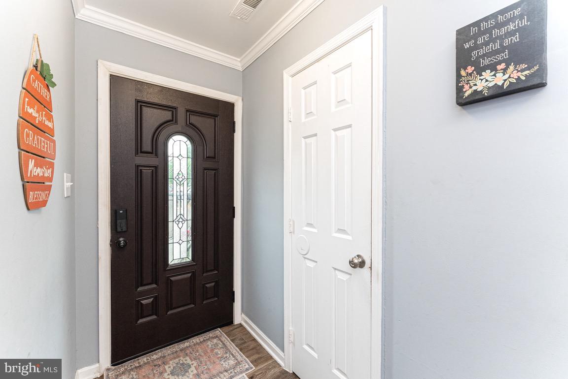 2129 FORT DONELSON CT, DUMFRIES, Virginia 22026, 4 Bedrooms Bedrooms, ,3 BathroomsBathrooms,Residential,For sale,2129 FORT DONELSON CT,VAPW2097276 MLS # VAPW2097276