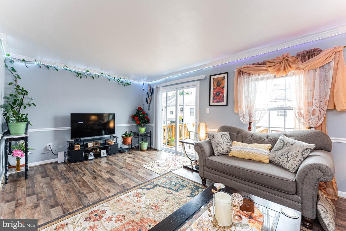 2129 FORT DONELSON CT, DUMFRIES, Virginia 22026, 4 Bedrooms Bedrooms, ,3 BathroomsBathrooms,Residential,For sale,2129 FORT DONELSON CT,VAPW2097276 MLS # VAPW2097276