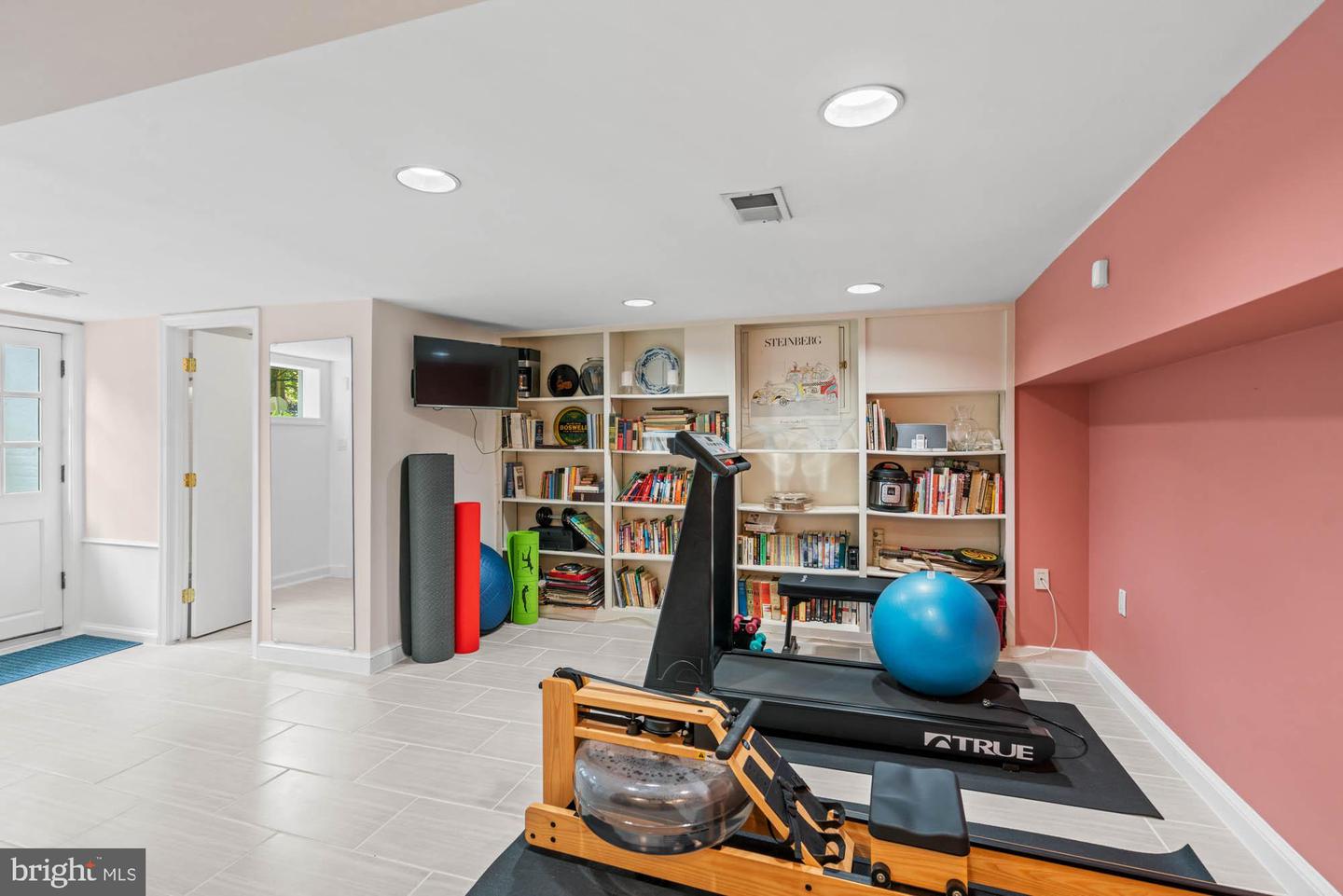 3100 44TH ST NW, WASHINGTON, District Of Columbia 20016, 5 Bedrooms Bedrooms, ,4 BathroomsBathrooms,Residential,For sale,3100 44TH ST NW,DCDC2206056 MLS # DCDC2206056