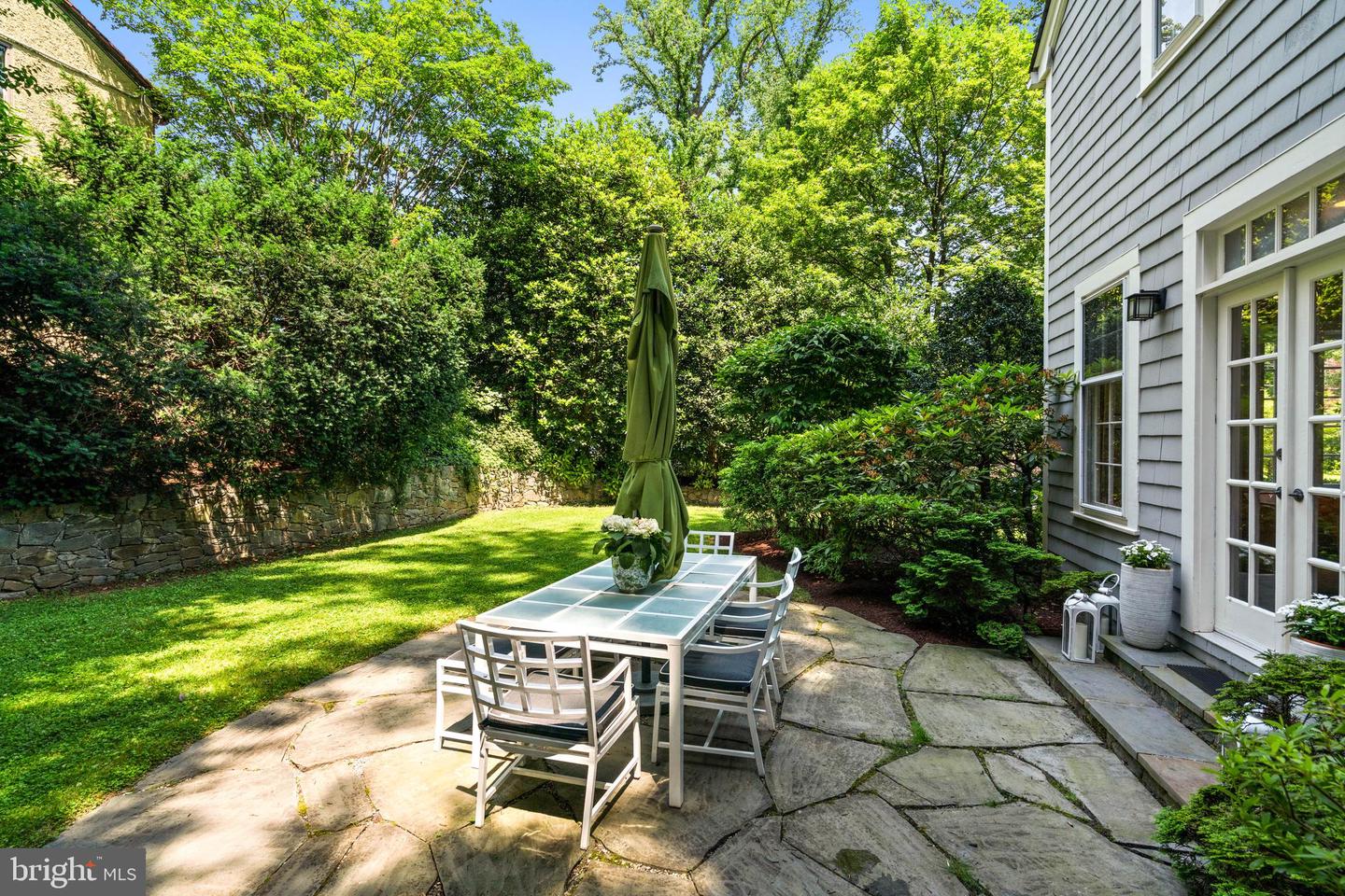 3100 44TH ST NW, WASHINGTON, District Of Columbia 20016, 5 Bedrooms Bedrooms, ,4 BathroomsBathrooms,Residential,For sale,3100 44TH ST NW,DCDC2206056 MLS # DCDC2206056