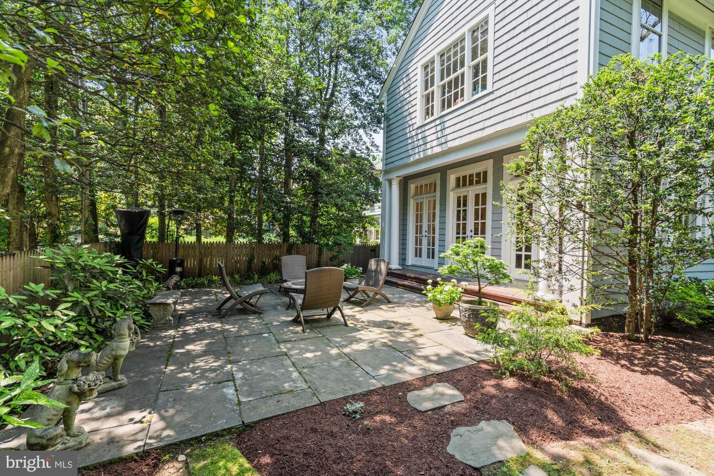 3100 44TH ST NW, WASHINGTON, District Of Columbia 20016, 5 Bedrooms Bedrooms, ,4 BathroomsBathrooms,Residential,For sale,3100 44TH ST NW,DCDC2206056 MLS # DCDC2206056