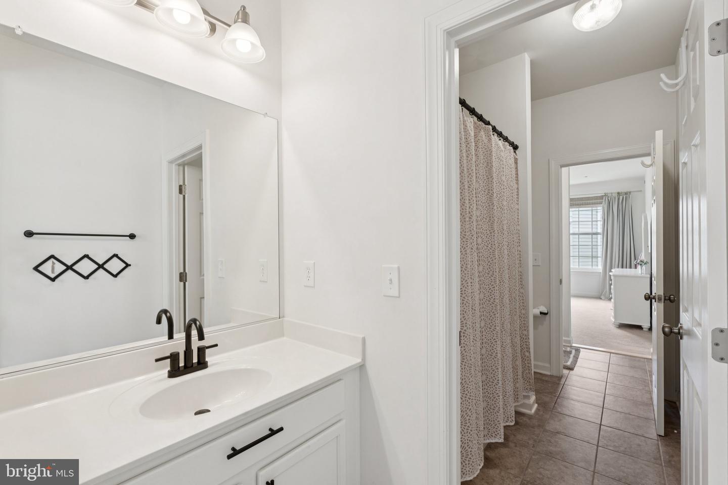 13831 BARRYMORE CT, GAINESVILLE, Virginia 20155, 4 Bedrooms Bedrooms, ,4 BathroomsBathrooms,Residential,For sale,13831 BARRYMORE CT,VAPW2097182 MLS # VAPW2097182