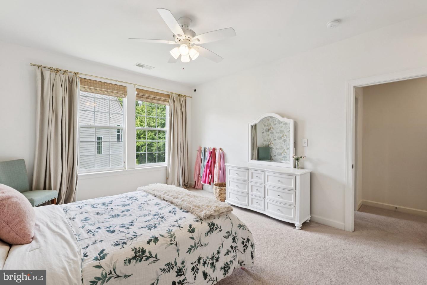 13831 BARRYMORE CT, GAINESVILLE, Virginia 20155, 4 Bedrooms Bedrooms, ,4 BathroomsBathrooms,Residential,For sale,13831 BARRYMORE CT,VAPW2097182 MLS # VAPW2097182