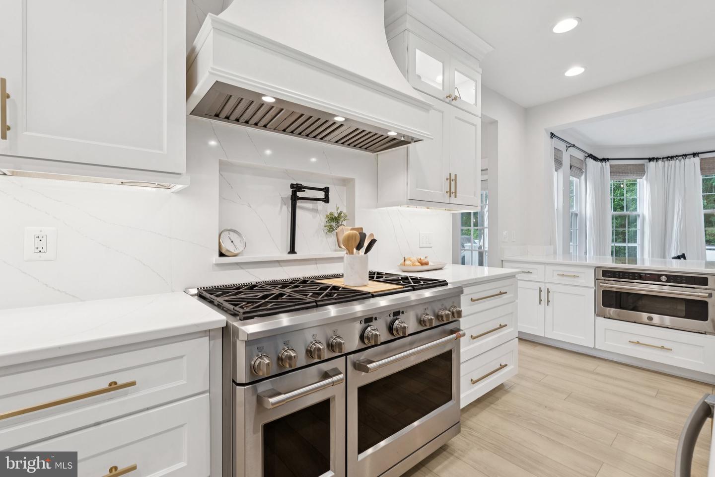 13831 BARRYMORE CT, GAINESVILLE, Virginia 20155, 4 Bedrooms Bedrooms, ,4 BathroomsBathrooms,Residential,For sale,13831 BARRYMORE CT,VAPW2097182 MLS # VAPW2097182