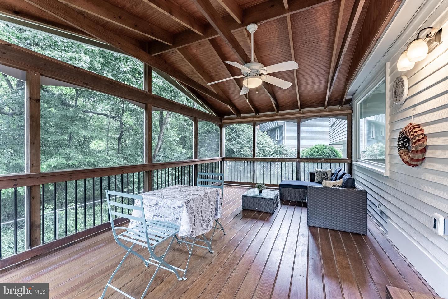 3204 HOLLY BERRY CT, FALLS CHURCH, Virginia 22042, 3 Bedrooms Bedrooms, ,2 BathroomsBathrooms,Residential,For sale,3204 HOLLY BERRY CT,VAFX2247824 MLS # VAFX2247824