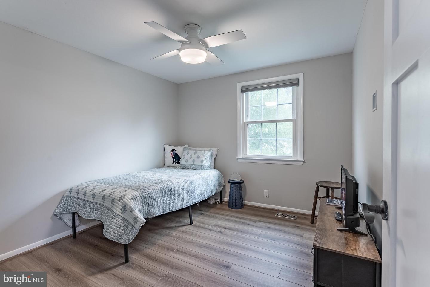 3204 HOLLY BERRY CT, FALLS CHURCH, Virginia 22042, 3 Bedrooms Bedrooms, ,2 BathroomsBathrooms,Residential,For sale,3204 HOLLY BERRY CT,VAFX2247824 MLS # VAFX2247824