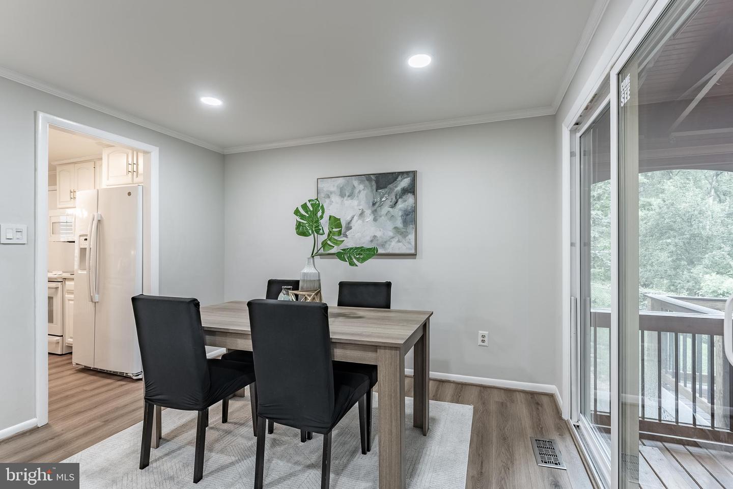 3204 HOLLY BERRY CT, FALLS CHURCH, Virginia 22042, 3 Bedrooms Bedrooms, ,2 BathroomsBathrooms,Residential,For sale,3204 HOLLY BERRY CT,VAFX2247824 MLS # VAFX2247824