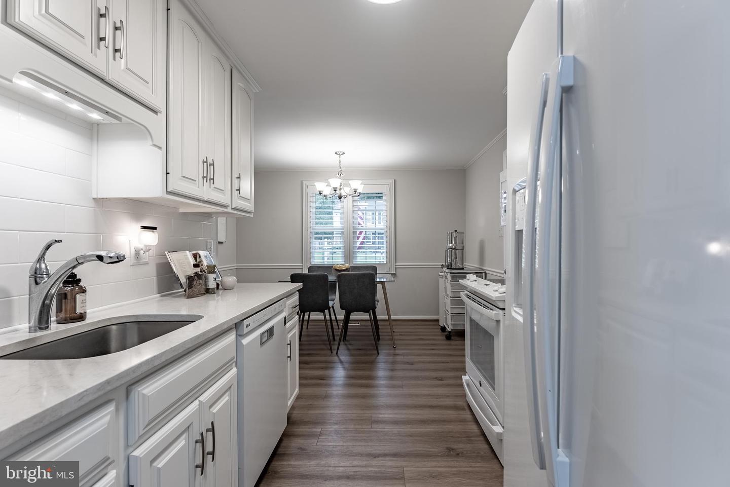 3204 HOLLY BERRY CT, FALLS CHURCH, Virginia 22042, 3 Bedrooms Bedrooms, ,2 BathroomsBathrooms,Residential,For sale,3204 HOLLY BERRY CT,VAFX2247824 MLS # VAFX2247824