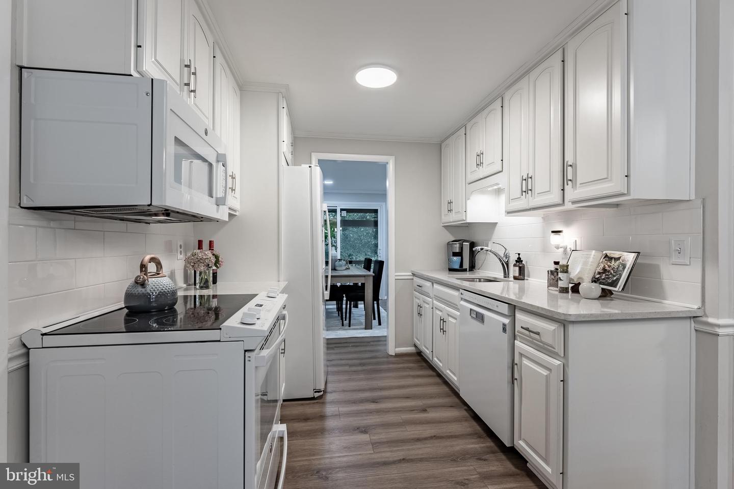 3204 HOLLY BERRY CT, FALLS CHURCH, Virginia 22042, 3 Bedrooms Bedrooms, ,2 BathroomsBathrooms,Residential,For sale,3204 HOLLY BERRY CT,VAFX2247824 MLS # VAFX2247824
