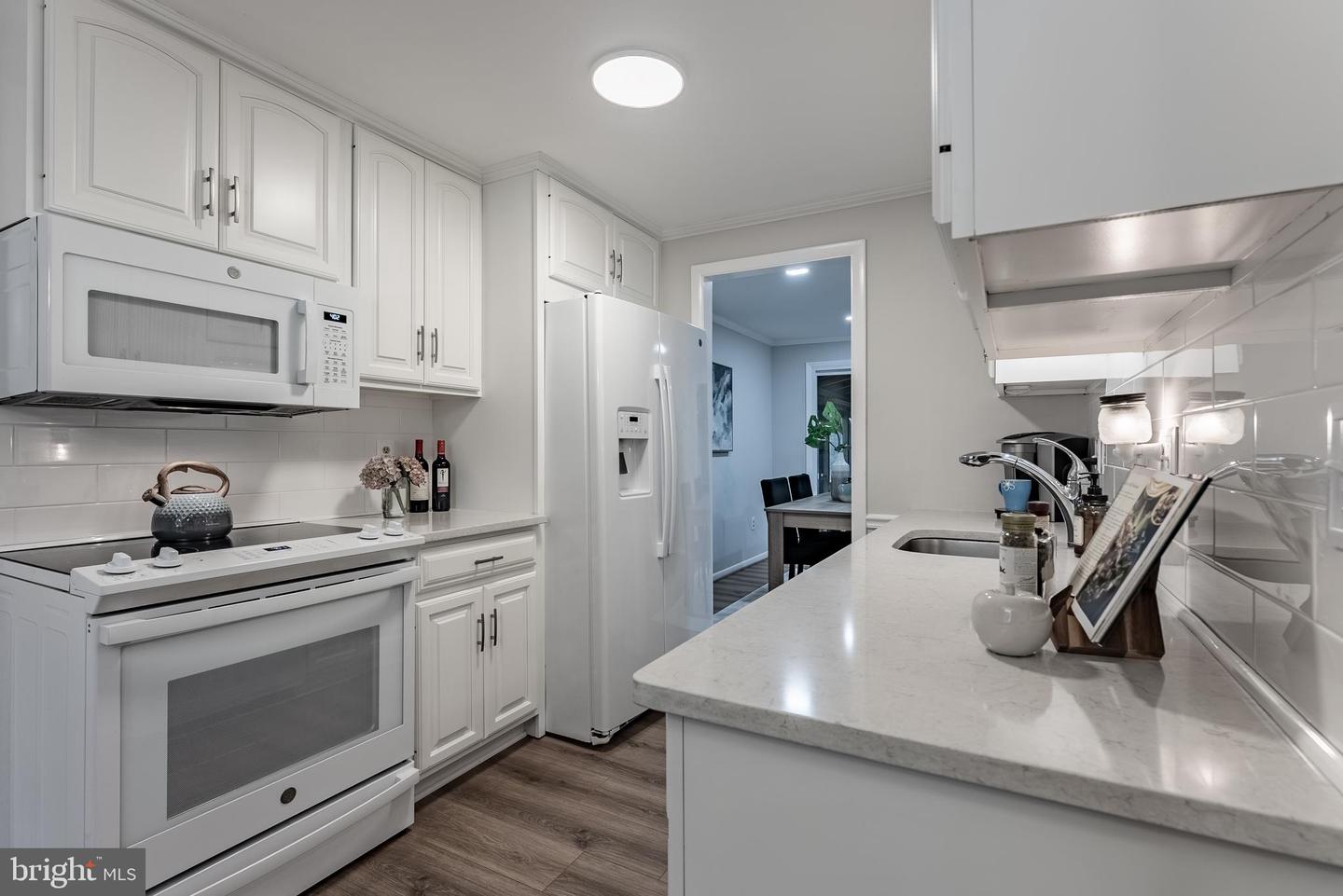 3204 HOLLY BERRY CT, FALLS CHURCH, Virginia 22042, 3 Bedrooms Bedrooms, ,2 BathroomsBathrooms,Residential,For sale,3204 HOLLY BERRY CT,VAFX2247824 MLS # VAFX2247824