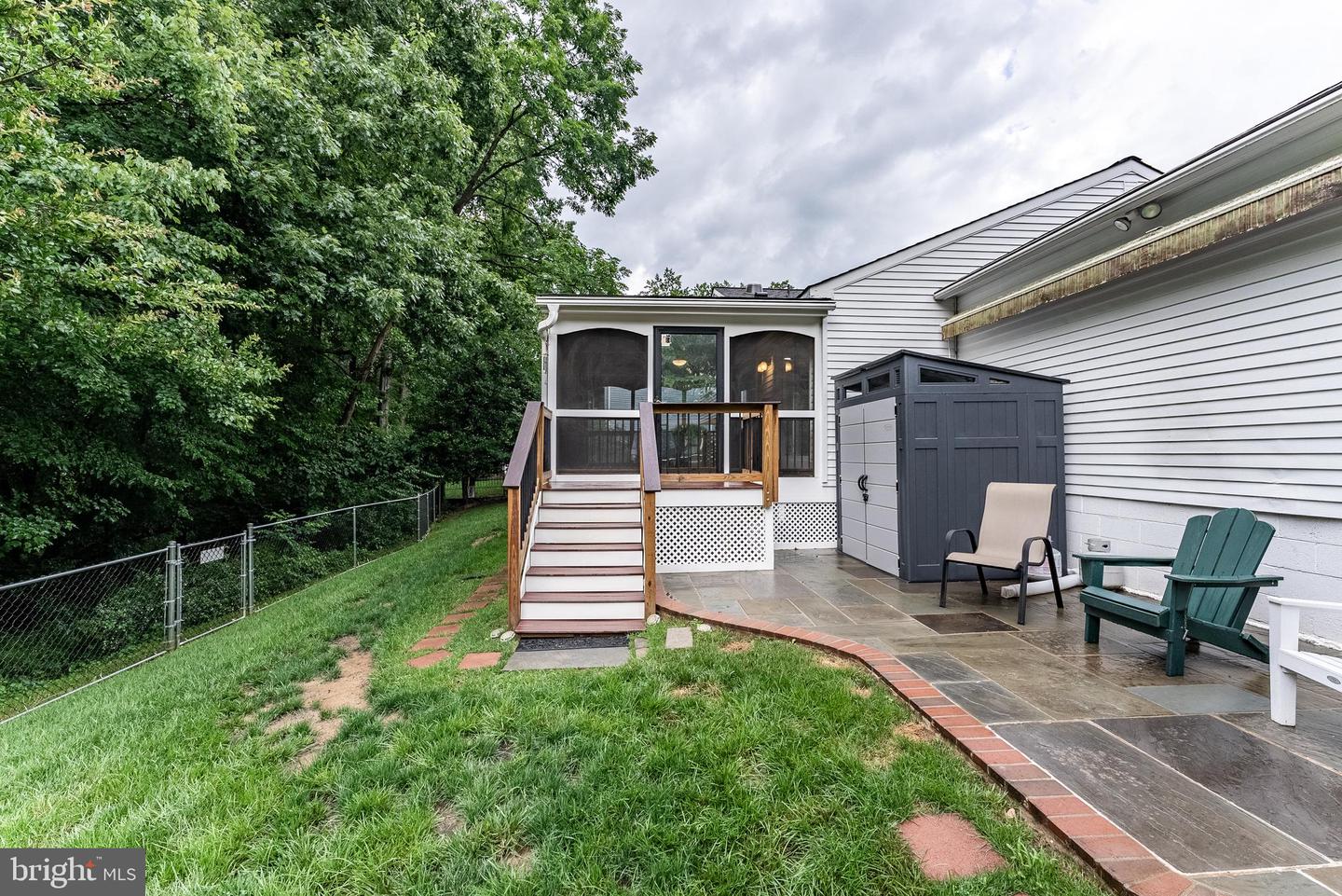 3204 HOLLY BERRY CT, FALLS CHURCH, Virginia 22042, 3 Bedrooms Bedrooms, ,2 BathroomsBathrooms,Residential,For sale,3204 HOLLY BERRY CT,VAFX2247824 MLS # VAFX2247824