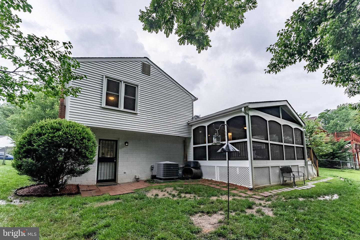 3204 HOLLY BERRY CT, FALLS CHURCH, Virginia 22042, 3 Bedrooms Bedrooms, ,2 BathroomsBathrooms,Residential,For sale,3204 HOLLY BERRY CT,VAFX2247824 MLS # VAFX2247824