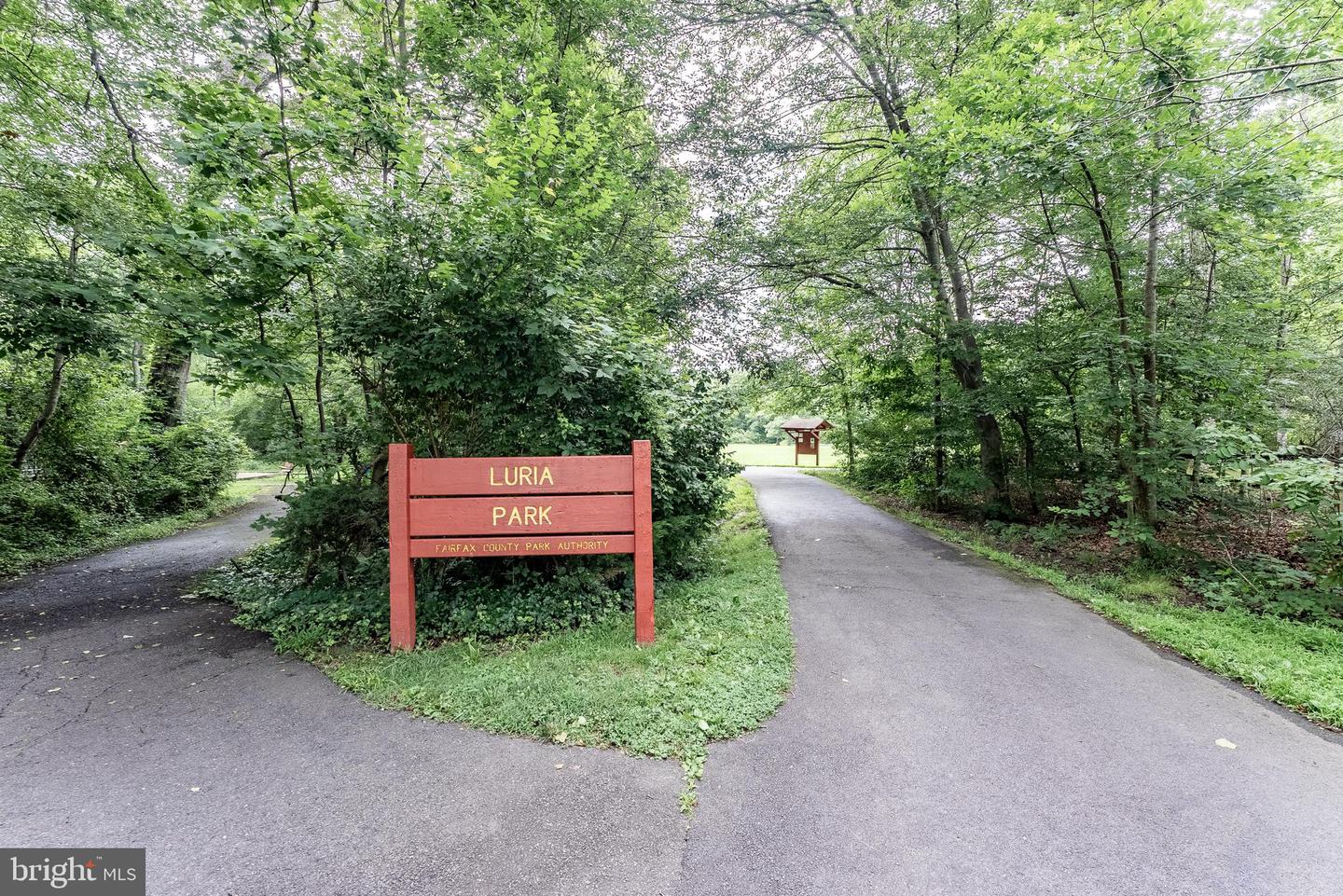 3204 HOLLY BERRY CT, FALLS CHURCH, Virginia 22042, 3 Bedrooms Bedrooms, ,2 BathroomsBathrooms,Residential,For sale,3204 HOLLY BERRY CT,VAFX2247824 MLS # VAFX2247824
