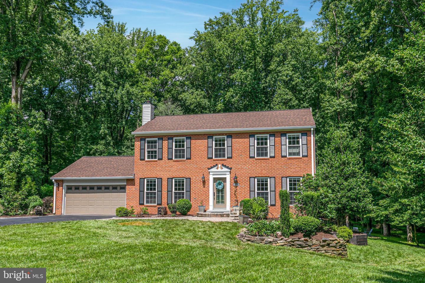 11726 LARIAT LN, OAKTON, Virginia 22124, 4 Bedrooms Bedrooms, ,3 BathroomsBathrooms,Residential,For sale,11726 LARIAT LN,VAFX2247868 MLS # VAFX2247868