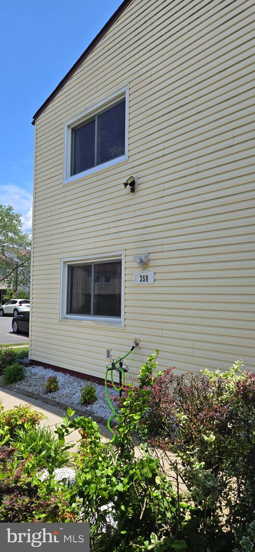350 JUNIPER CT, HERNDON, Virginia 20170, 4 Bedrooms Bedrooms, ,2 BathroomsBathrooms,Residential,For sale,350 JUNIPER CT,VAFX2247908 MLS # VAFX2247908