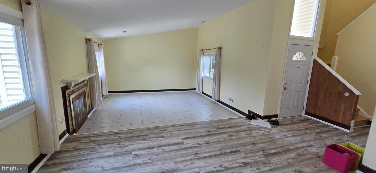 350 JUNIPER CT, HERNDON, Virginia 20170, 4 Bedrooms Bedrooms, ,2 BathroomsBathrooms,Residential,For sale,350 JUNIPER CT,VAFX2247908 MLS # VAFX2247908