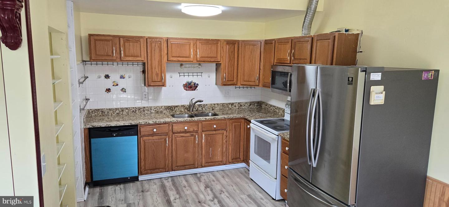 350 JUNIPER CT, HERNDON, Virginia 20170, 4 Bedrooms Bedrooms, ,2 BathroomsBathrooms,Residential,For sale,350 JUNIPER CT,VAFX2247908 MLS # VAFX2247908