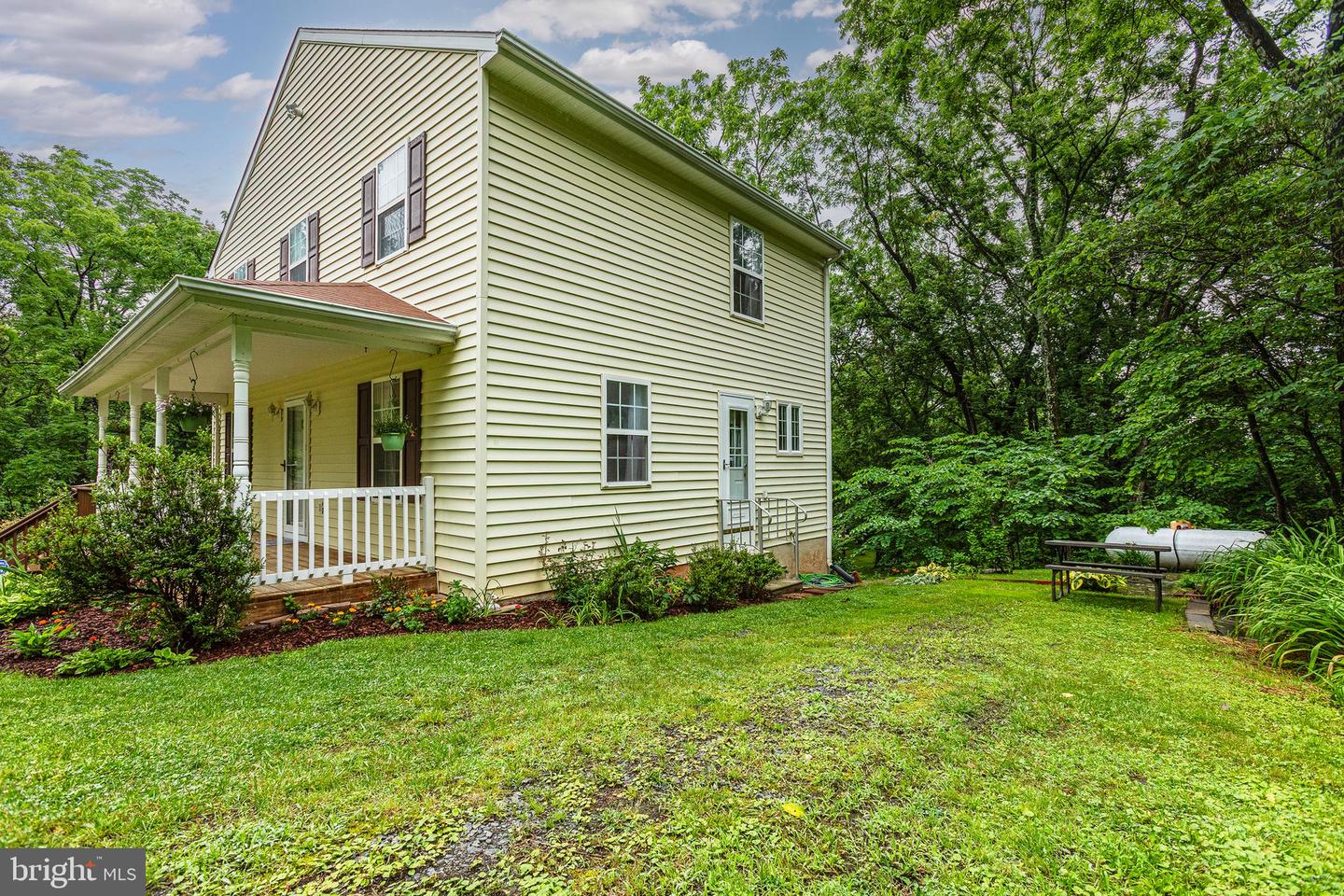 9071 OLD CULPEPER RD, WARRENTON, Virginia 20186, 3 Bedrooms Bedrooms, ,3 BathroomsBathrooms,Residential,For sale,9071 OLD CULPEPER RD,VAFQ2017082 MLS # VAFQ2017082