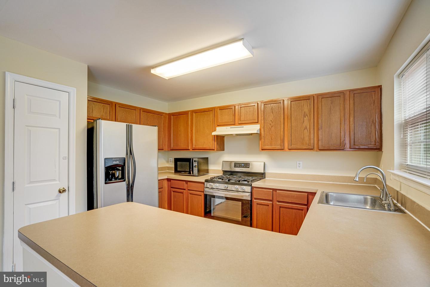 6187 LES DORSON LN, ALEXANDRIA, Virginia 22315, 3 Bedrooms Bedrooms, ,2 BathroomsBathrooms,Residential,For sale,6187 LES DORSON LN,VAFX2248736 MLS # VAFX2248736