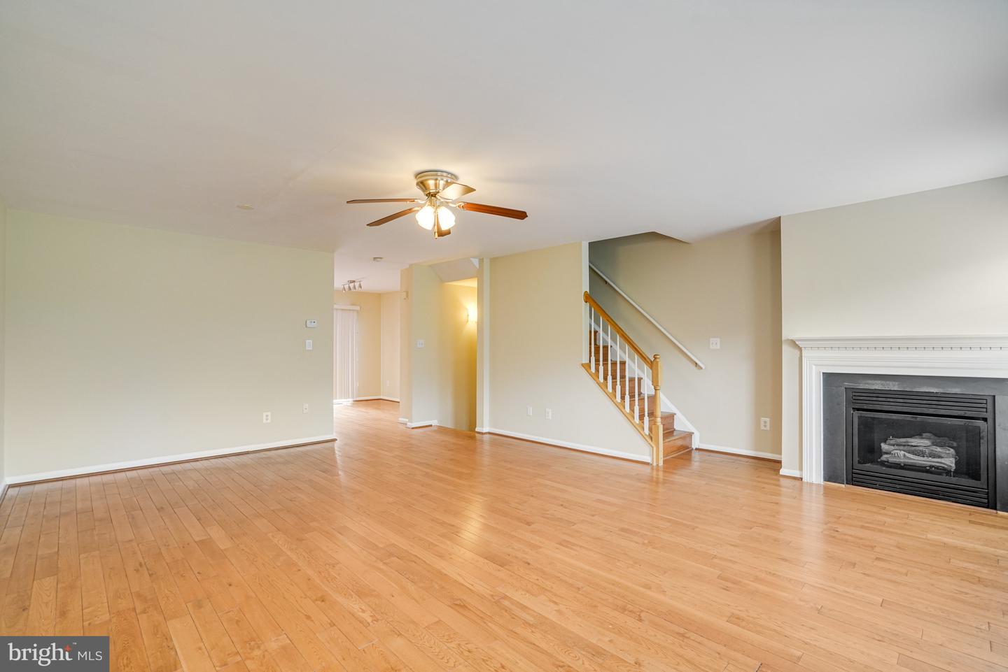 6187 LES DORSON LN, ALEXANDRIA, Virginia 22315, 3 Bedrooms Bedrooms, ,2 BathroomsBathrooms,Residential,For sale,6187 LES DORSON LN,VAFX2248736 MLS # VAFX2248736