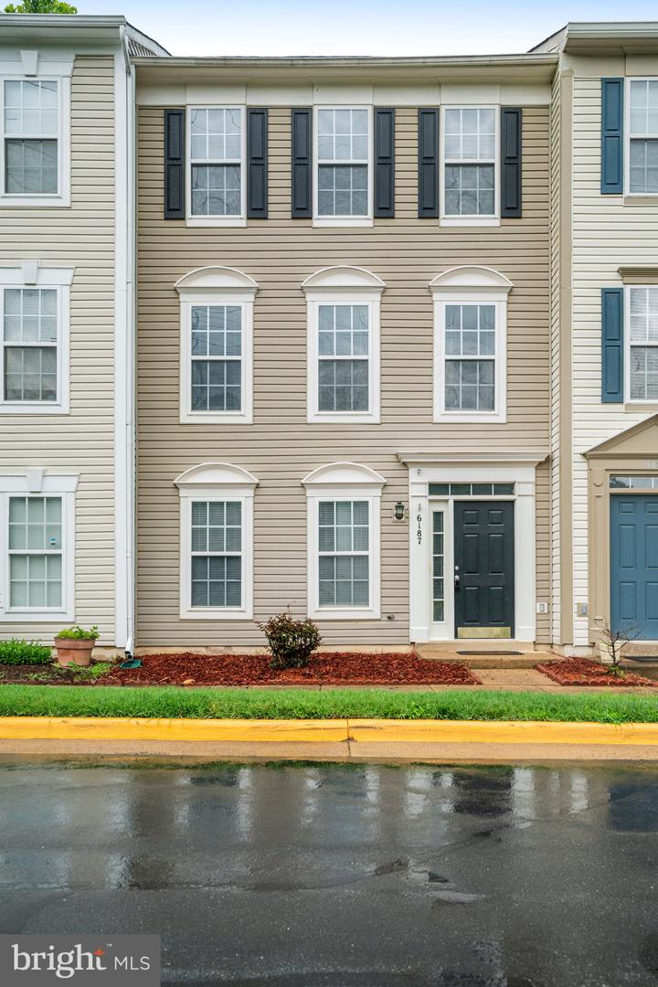 6187 LES DORSON LN, ALEXANDRIA, Virginia 22315, 3 Bedrooms Bedrooms, ,2 BathroomsBathrooms,Residential,For sale,6187 LES DORSON LN,VAFX2248736 MLS # VAFX2248736