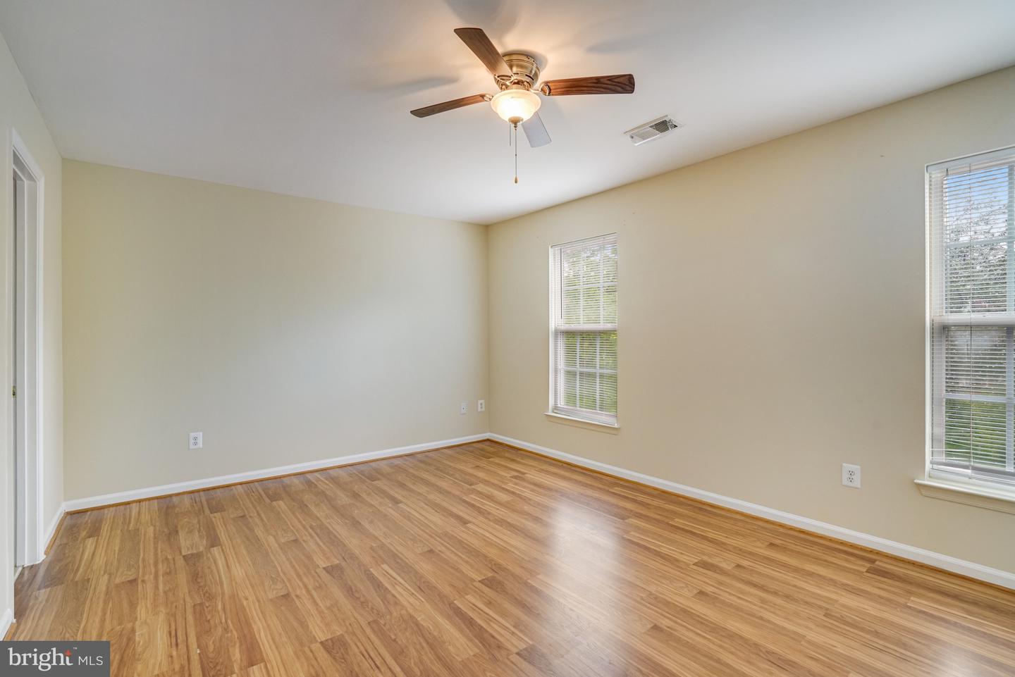 6187 LES DORSON LN, ALEXANDRIA, Virginia 22315, 3 Bedrooms Bedrooms, ,2 BathroomsBathrooms,Residential,For sale,6187 LES DORSON LN,VAFX2248736 MLS # VAFX2248736
