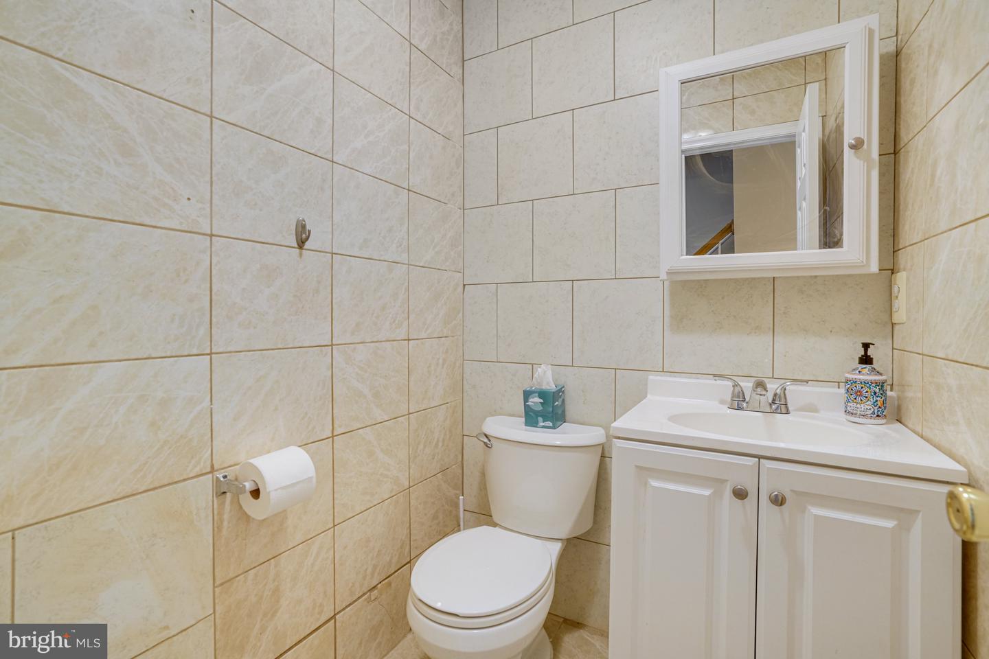 6187 LES DORSON LN, ALEXANDRIA, Virginia 22315, 3 Bedrooms Bedrooms, ,2 BathroomsBathrooms,Residential,For sale,6187 LES DORSON LN,VAFX2248736 MLS # VAFX2248736