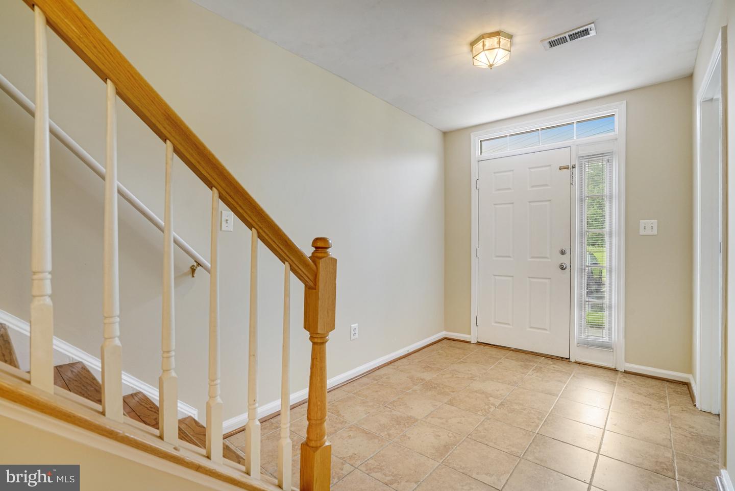 6187 LES DORSON LN, ALEXANDRIA, Virginia 22315, 3 Bedrooms Bedrooms, ,2 BathroomsBathrooms,Residential,For sale,6187 LES DORSON LN,VAFX2248736 MLS # VAFX2248736
