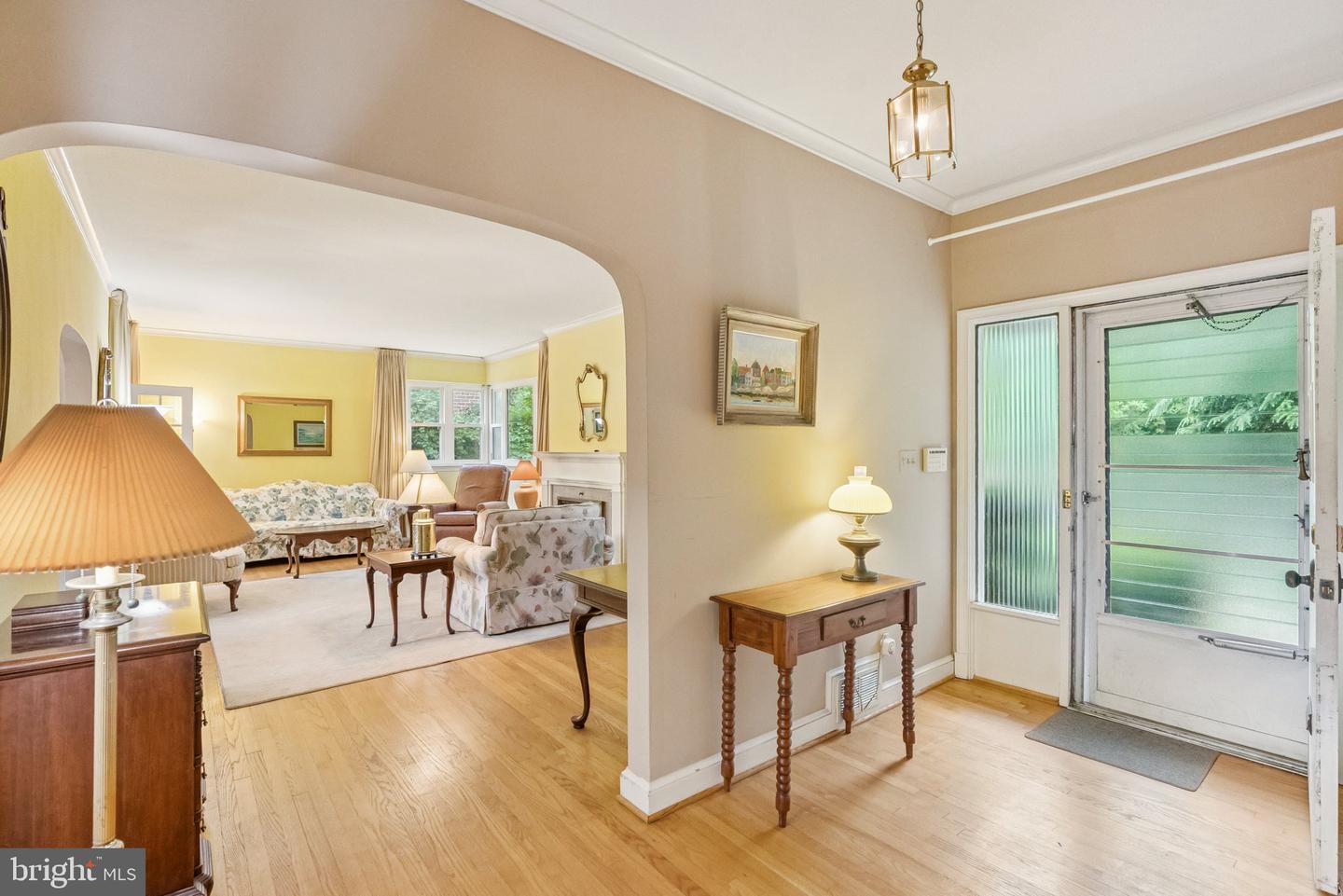 3917 FESSENDEN ST NW, WASHINGTON, District Of Columbia 20016, 3 Bedrooms Bedrooms, ,2 BathroomsBathrooms,Residential,For sale,3917 FESSENDEN ST NW,DCDC2206220 MLS # DCDC2206220