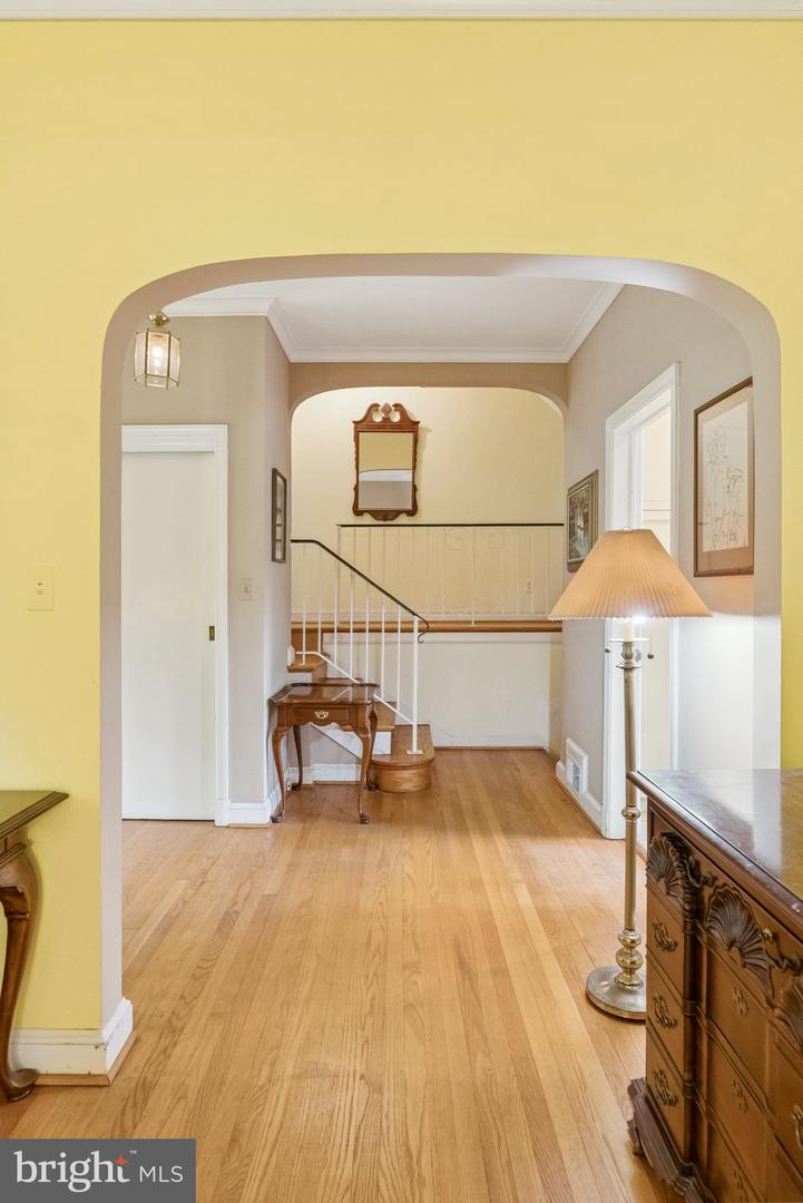 3917 FESSENDEN ST NW, WASHINGTON, District Of Columbia 20016, 3 Bedrooms Bedrooms, ,2 BathroomsBathrooms,Residential,For sale,3917 FESSENDEN ST NW,DCDC2206220 MLS # DCDC2206220