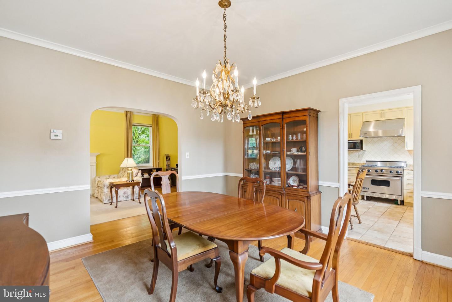 3917 FESSENDEN ST NW, WASHINGTON, District Of Columbia 20016, 3 Bedrooms Bedrooms, ,2 BathroomsBathrooms,Residential,For sale,3917 FESSENDEN ST NW,DCDC2206220 MLS # DCDC2206220