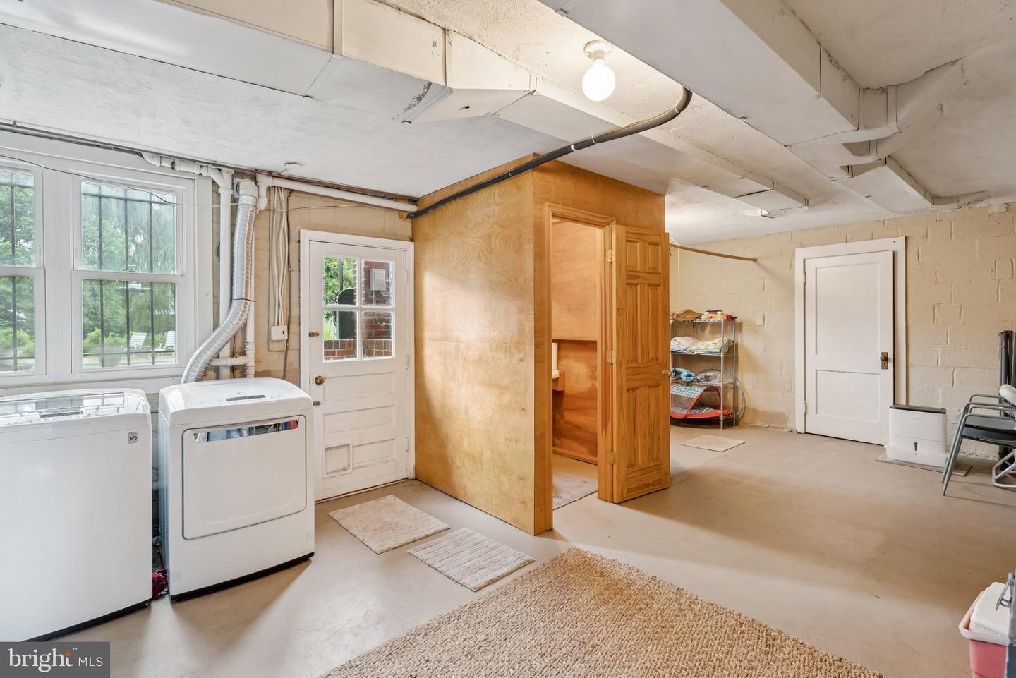 3917 FESSENDEN ST NW, WASHINGTON, District Of Columbia 20016, 3 Bedrooms Bedrooms, ,2 BathroomsBathrooms,Residential,For sale,3917 FESSENDEN ST NW,DCDC2206220 MLS # DCDC2206220