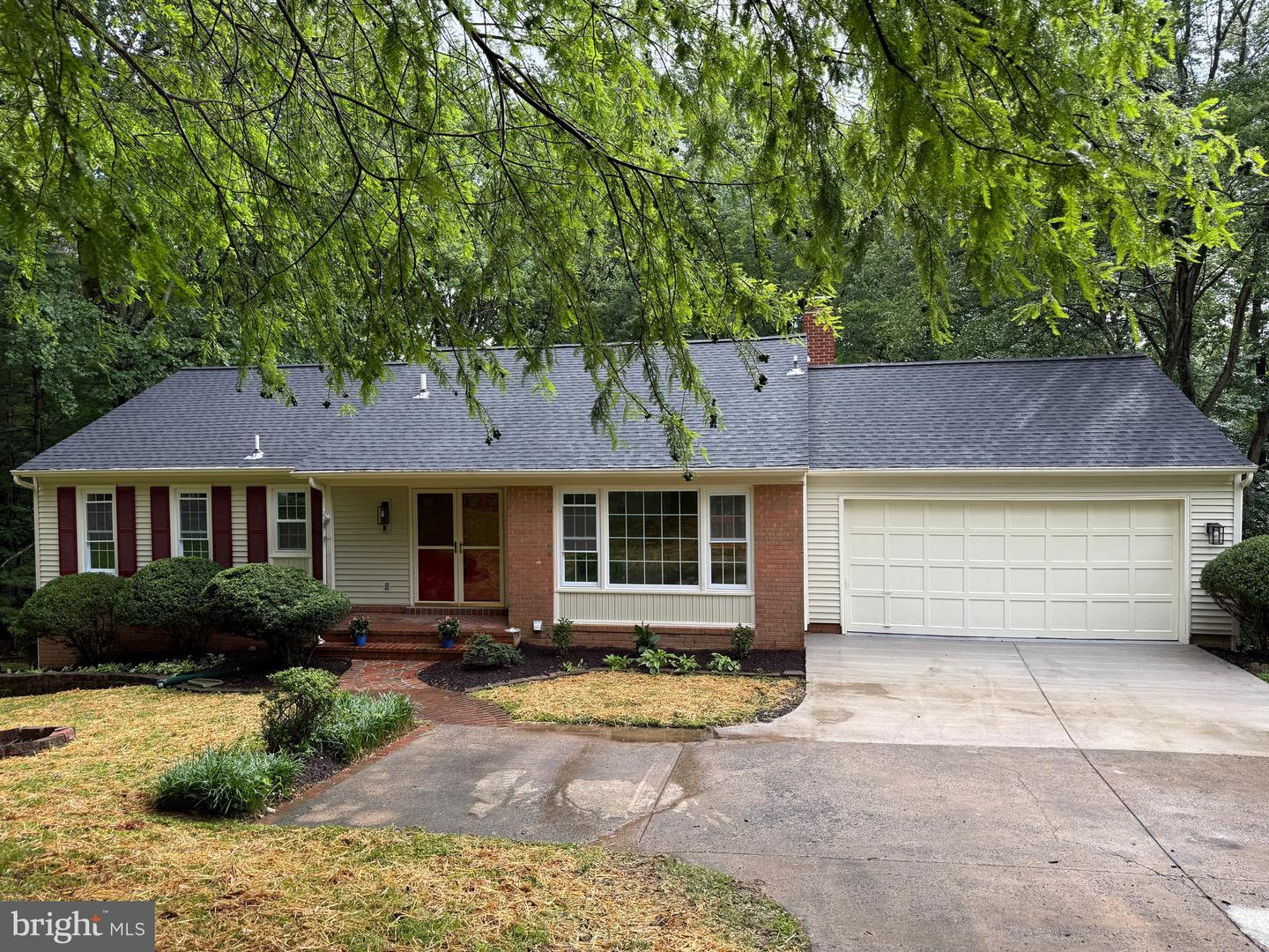7937 SAINT GEORGE CT, SPRINGFIELD, Virginia 22153, 5 Bedrooms Bedrooms, ,3 BathroomsBathrooms,Residential,For sale,7937 SAINT GEORGE CT,VAFX2248176 MLS # VAFX2248176