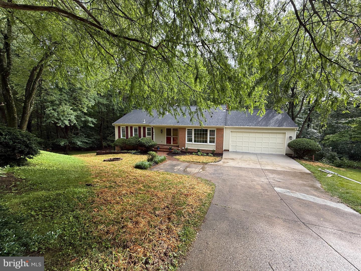 7937 SAINT GEORGE CT, SPRINGFIELD, Virginia 22153, 5 Bedrooms Bedrooms, ,3 BathroomsBathrooms,Residential,For sale,7937 SAINT GEORGE CT,VAFX2248176 MLS # VAFX2248176