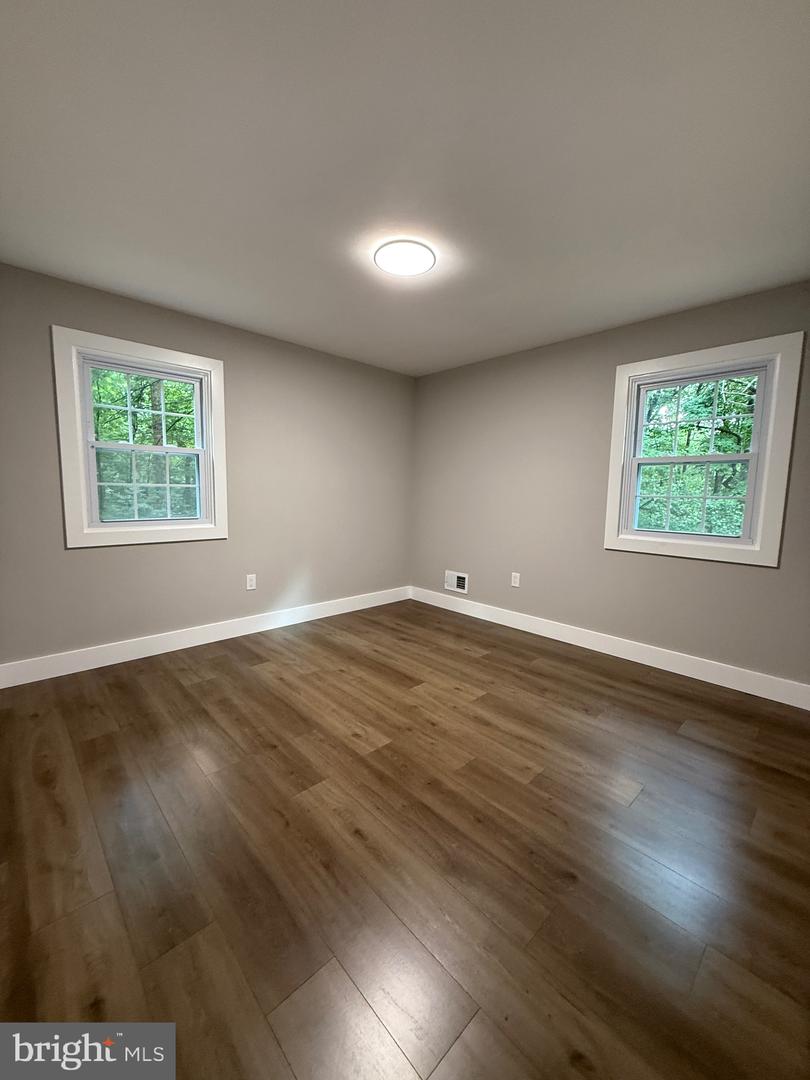 7937 SAINT GEORGE CT, SPRINGFIELD, Virginia 22153, 5 Bedrooms Bedrooms, ,3 BathroomsBathrooms,Residential,For sale,7937 SAINT GEORGE CT,VAFX2248176 MLS # VAFX2248176