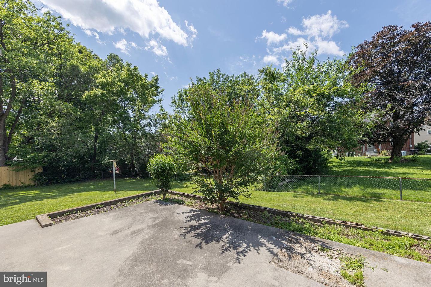 412 FAIRVIEW AVE, WINCHESTER, Virginia 22601, 3 Bedrooms Bedrooms, ,3 BathroomsBathrooms,Residential,For sale,412 FAIRVIEW AVE,VAWI2007986 MLS # VAWI2007986