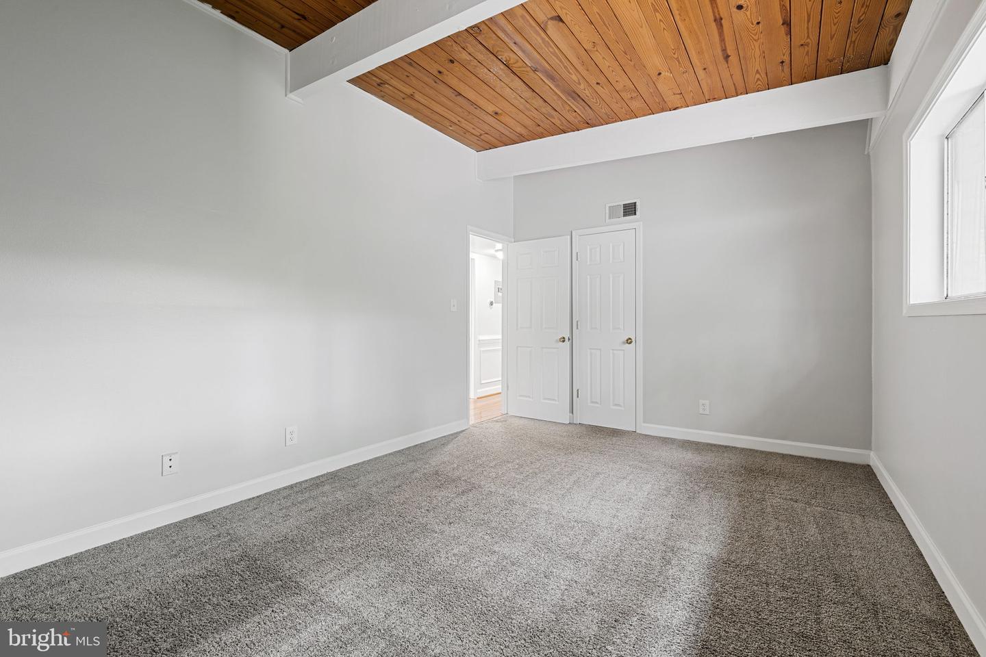 7746 DONNYBROOK CT #207, ANNANDALE, Virginia 22003, 3 Bedrooms Bedrooms, ,1 BathroomBathrooms,Residential,For sale,7746 DONNYBROOK CT #207,VAFX2248324 MLS # VAFX2248324